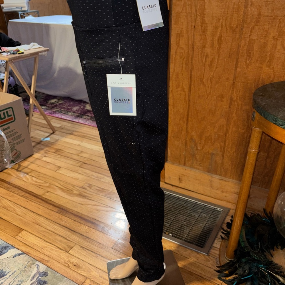 Classic Concepts Black Polka Dot Pants Large